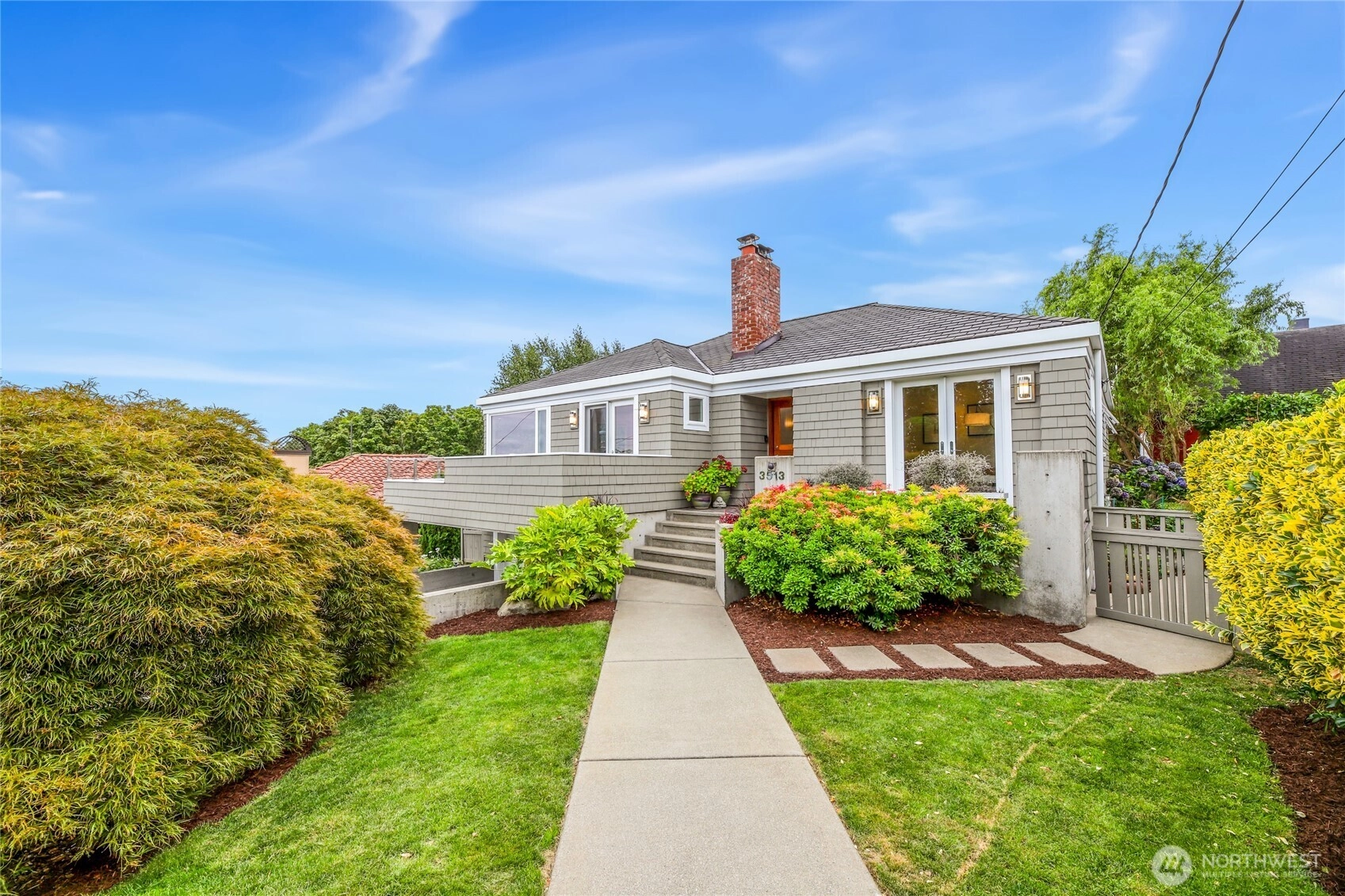 3513 SW Hanford St Seattle WA 98126
