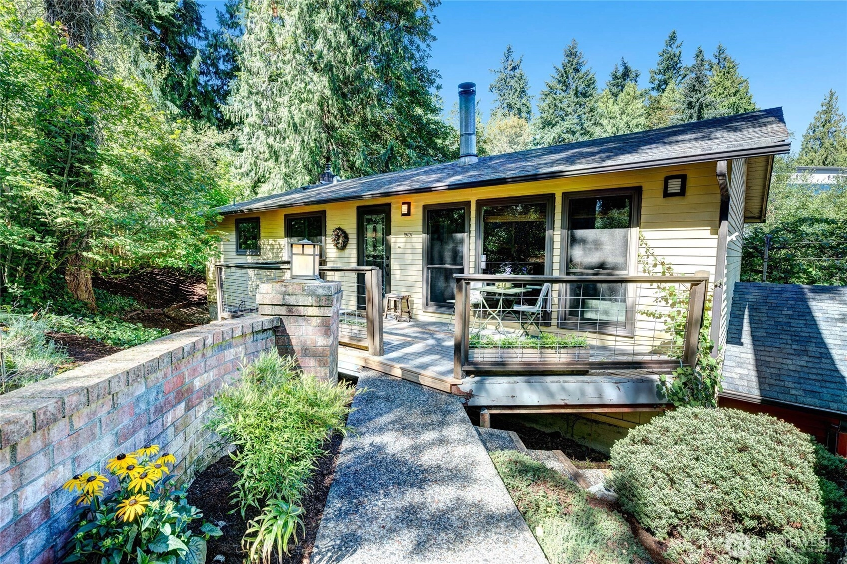 19707 67th Ave NE Kenmore WA 98028