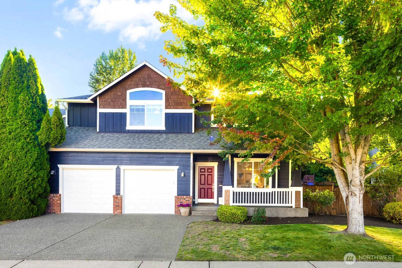 709 Rosario Pl NE Renton WA 98059