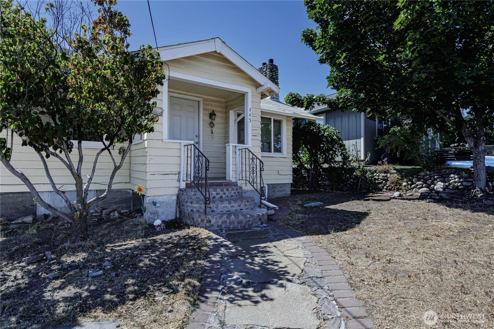 145 Crawford Ave Unit  Wenatchee WA 98801