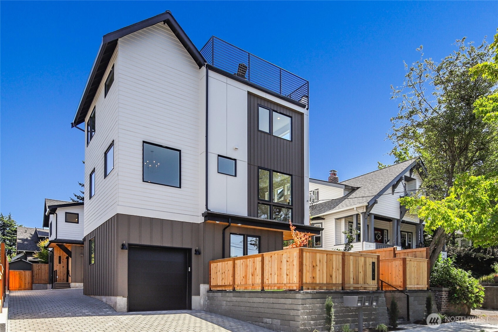 2746 38th Ave SW Seattle WA 98126