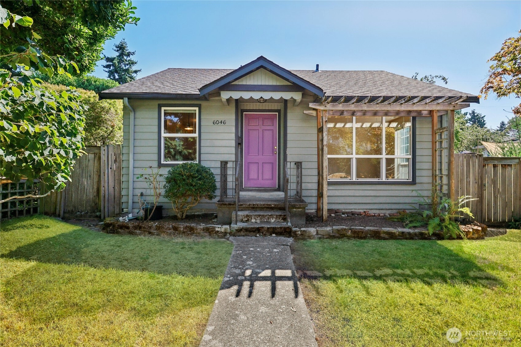 6046 46th Ave SW Seattle WA 98136