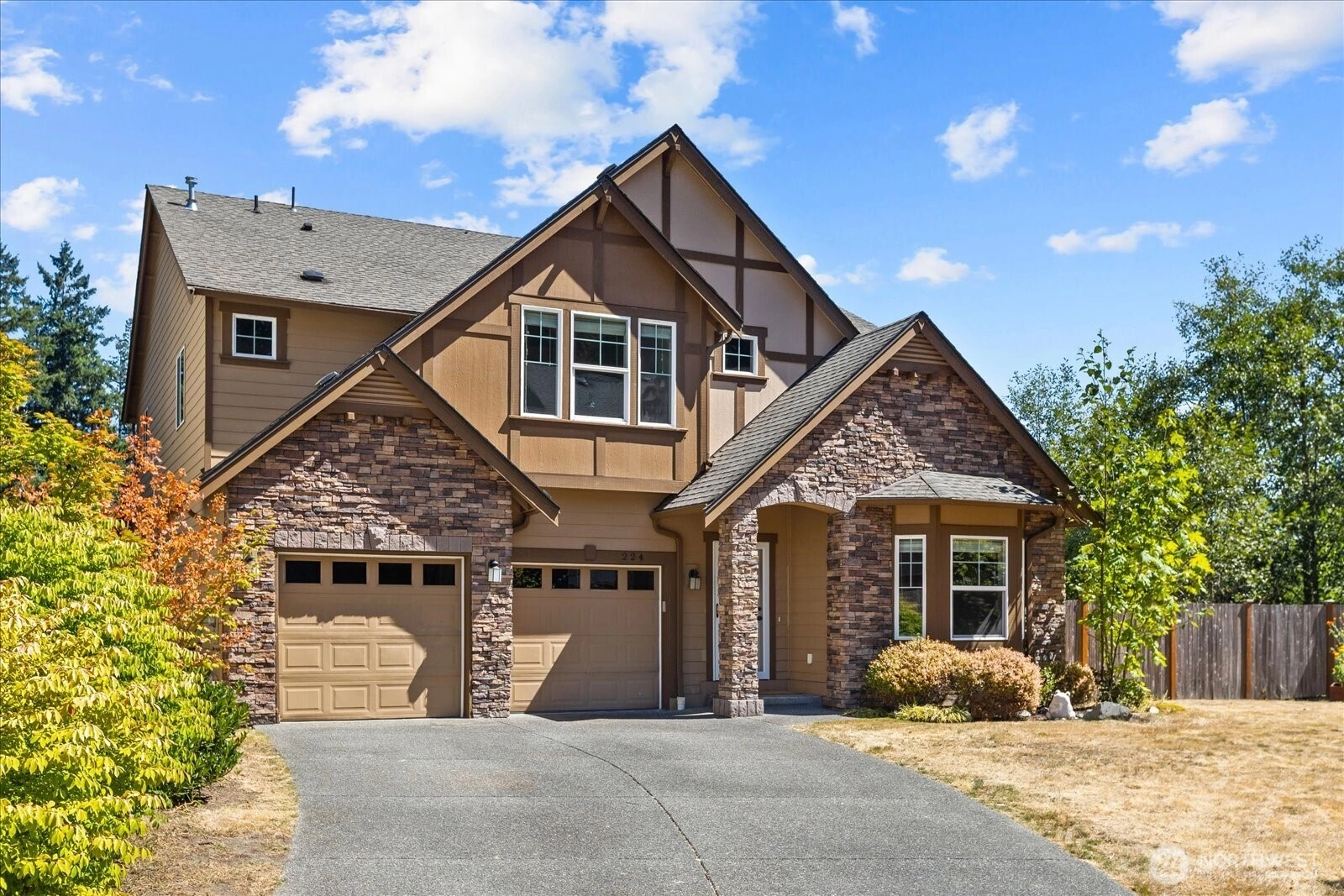 224 147th Pl SE Unit  Lynnwood WA 98087