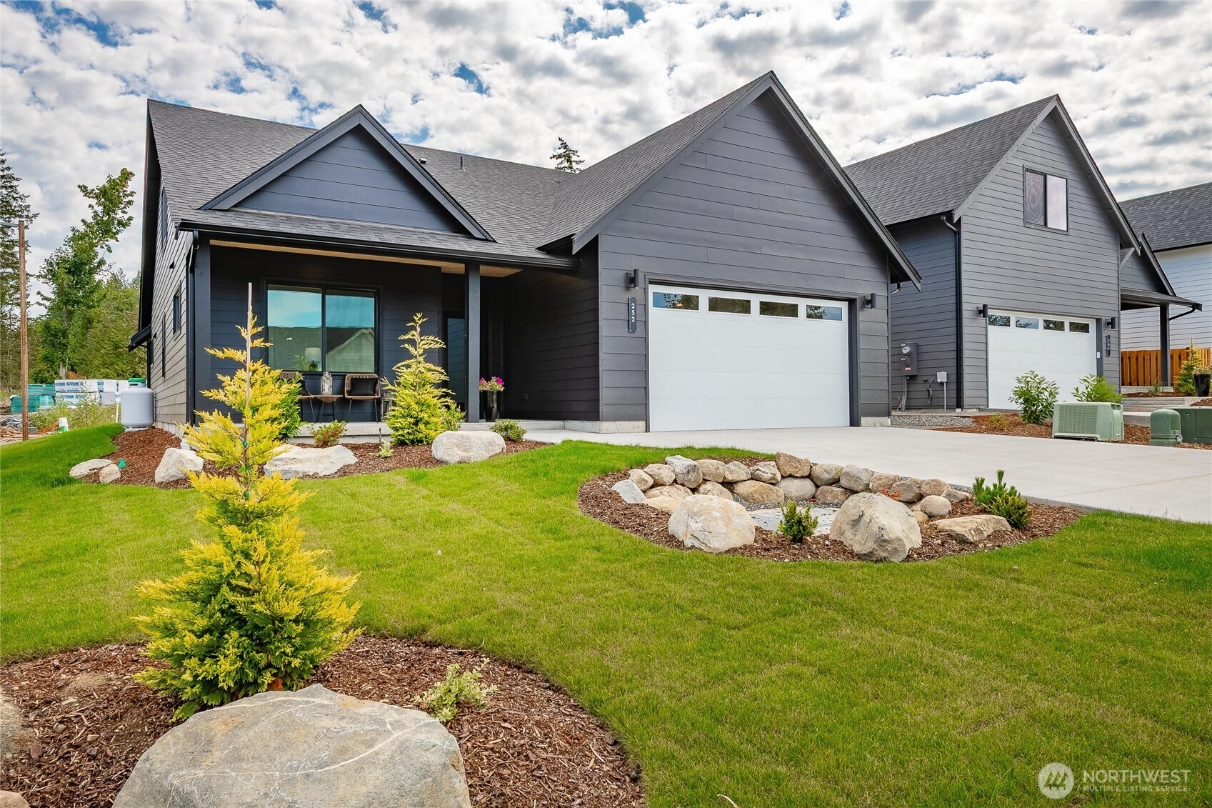 252 Sweet Gum Dr Unit  Blaine WA 98230