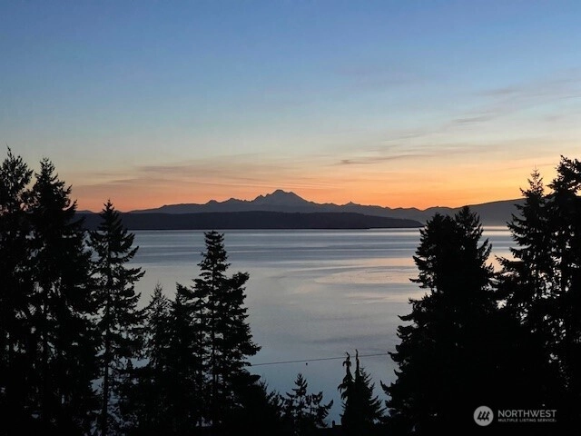 305 Alta Vista Ave Unit  Coupeville WA 98239