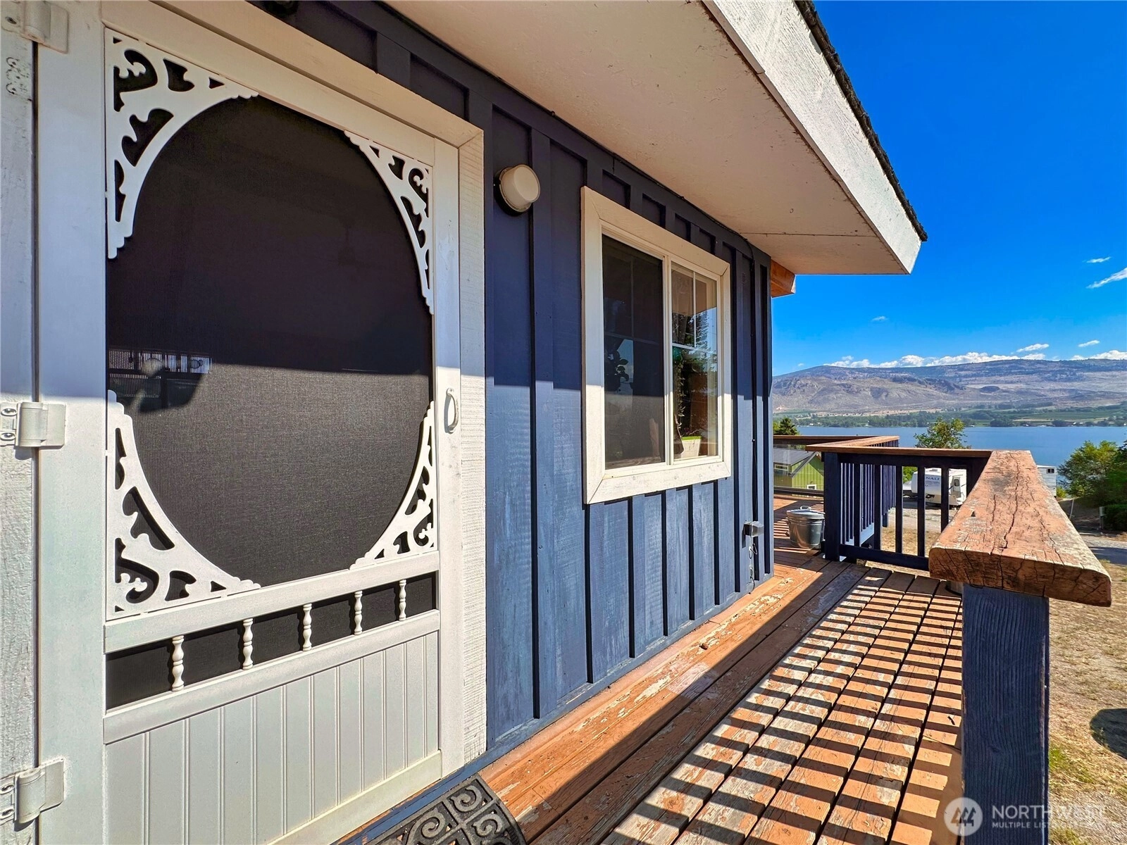76 B Westlake Rd Unit  Oroville WA 98844
