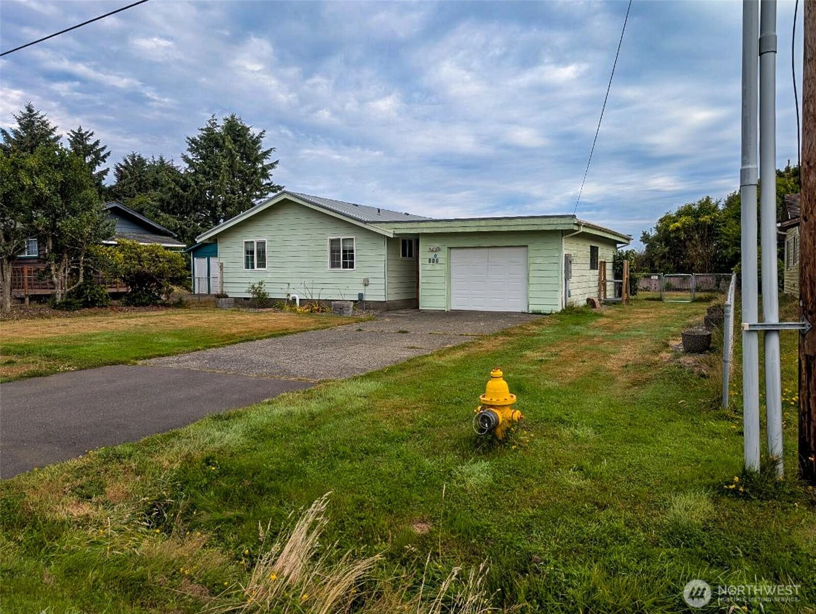 574 Ensign Ave NW Unit  Ocean Shores WA 98569