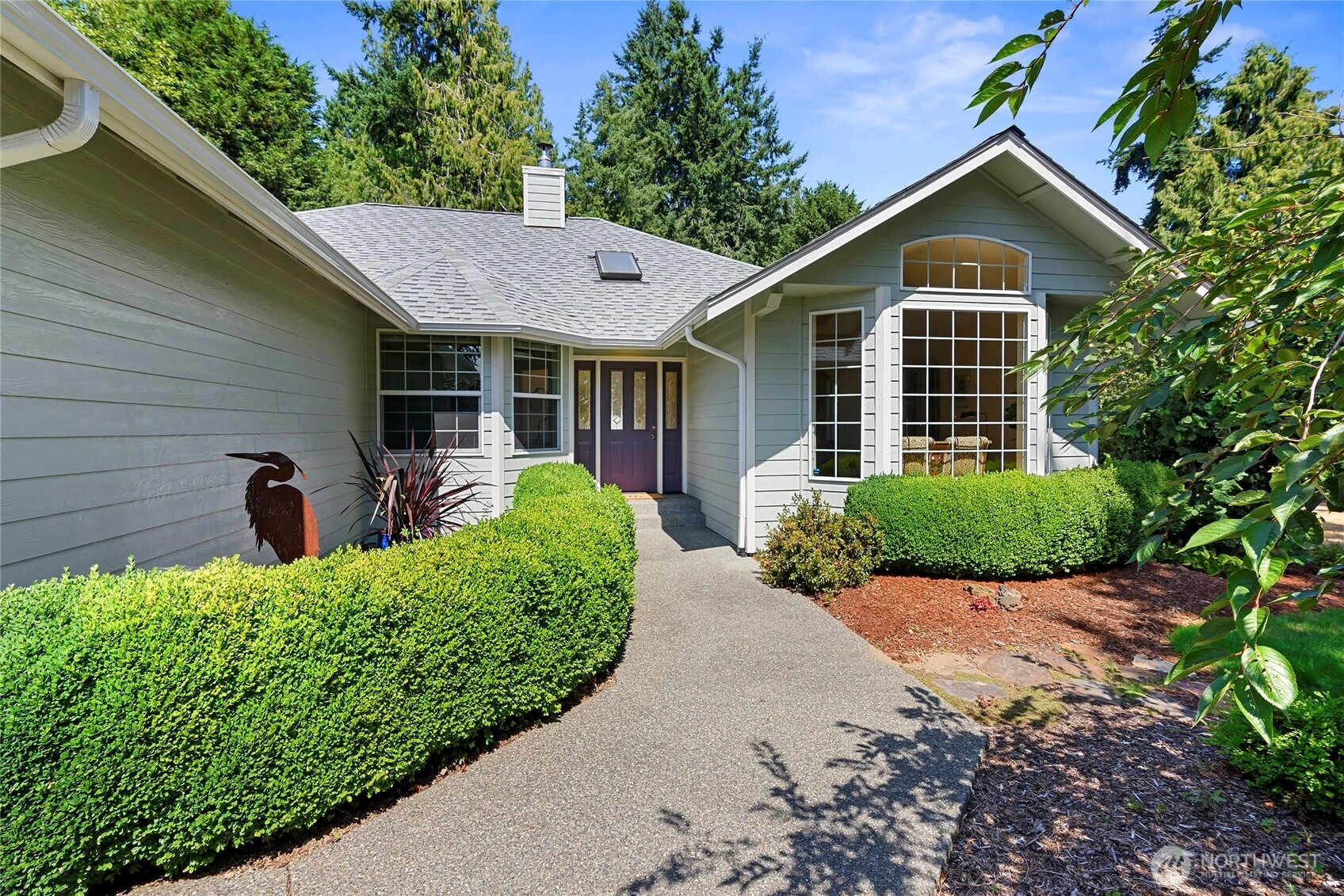 20724 Gerald Cliff Dr NE Indianola WA 98342