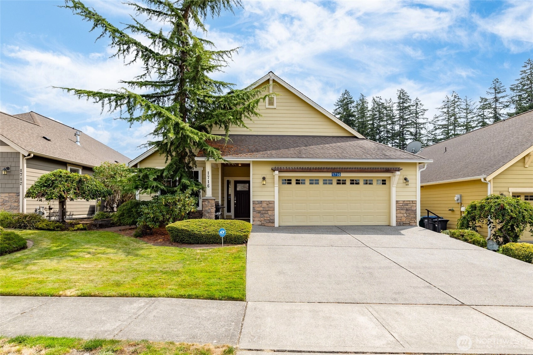 1716 Grand Ave Unit  Mount Vernon WA 98274