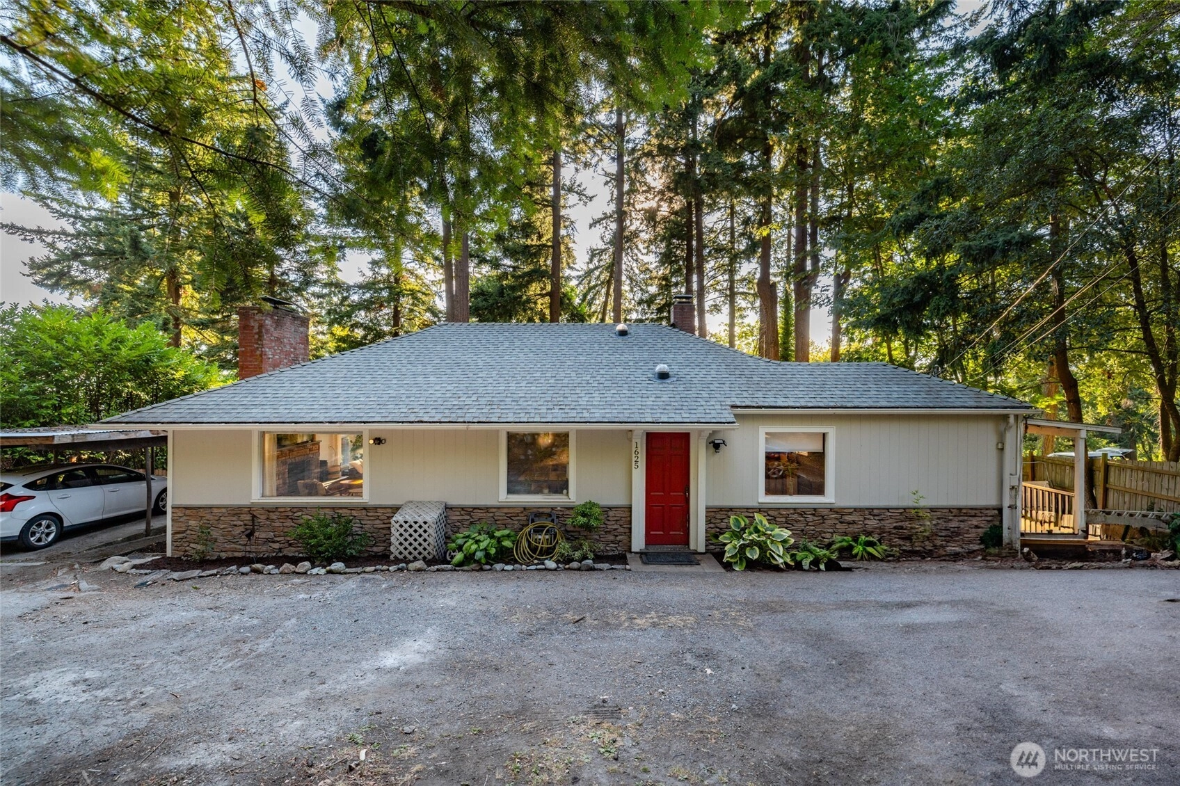 1625 S Tenth St Mount Vernon WA 98274