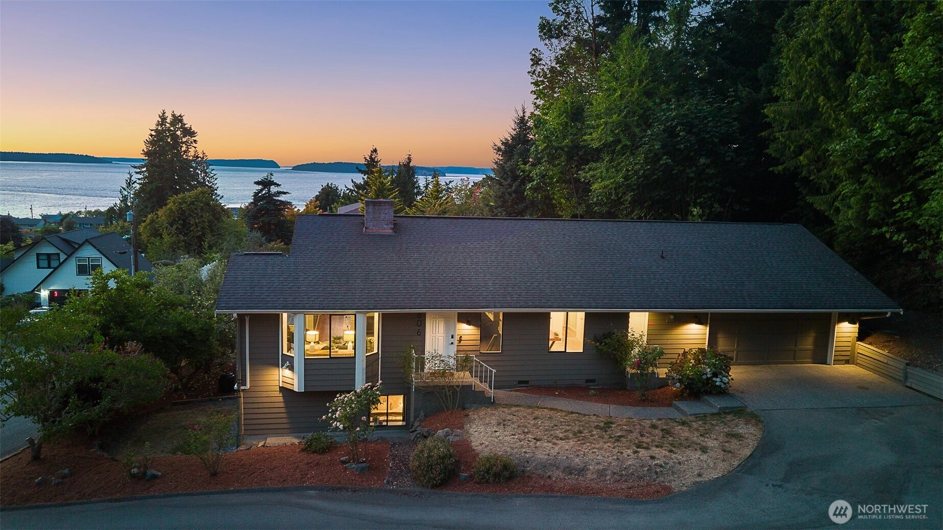 606 Prospect Ave Mukilteo WA 98275