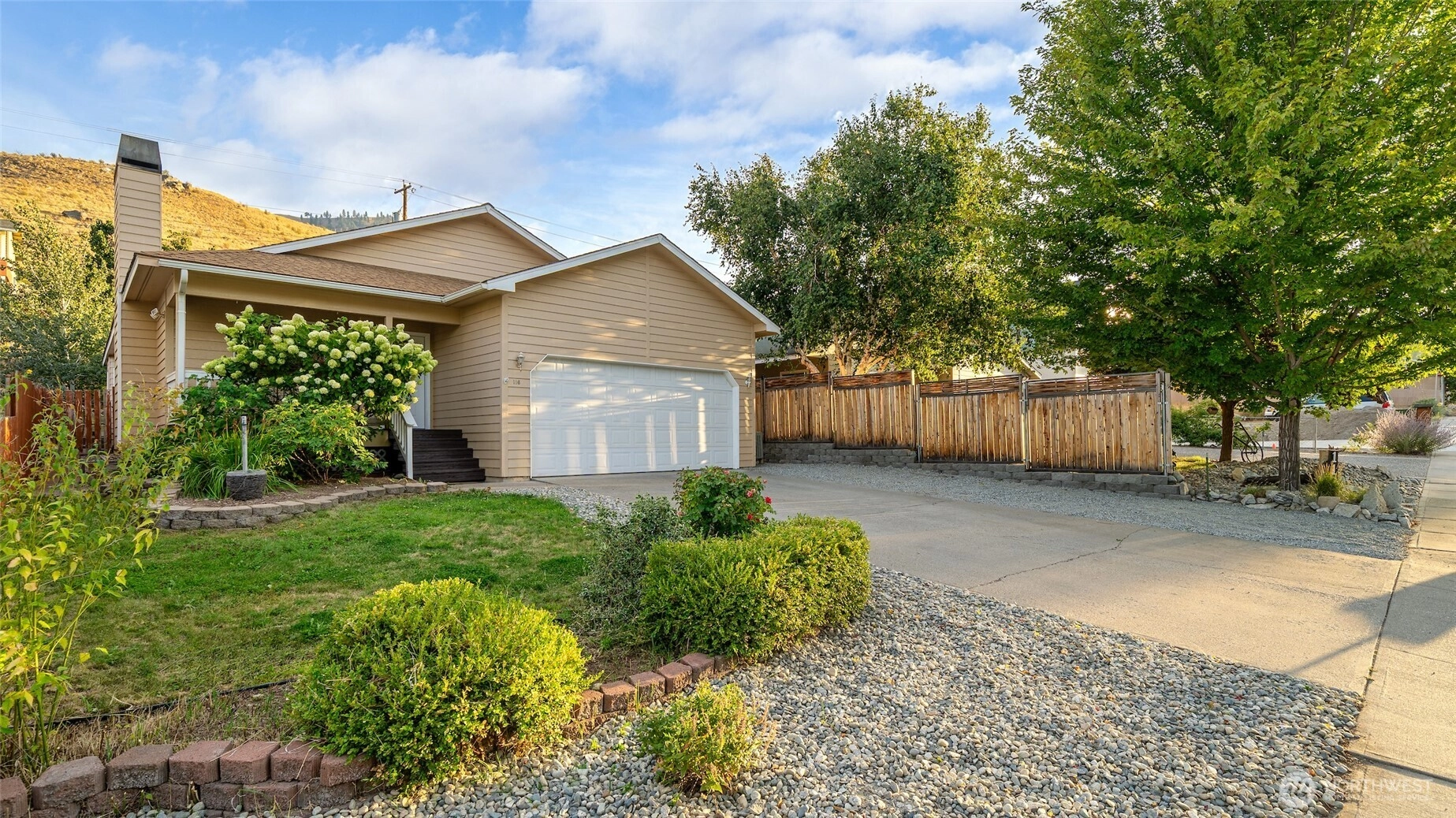 116 E Raymond Ave Unit  Chelan WA 98816