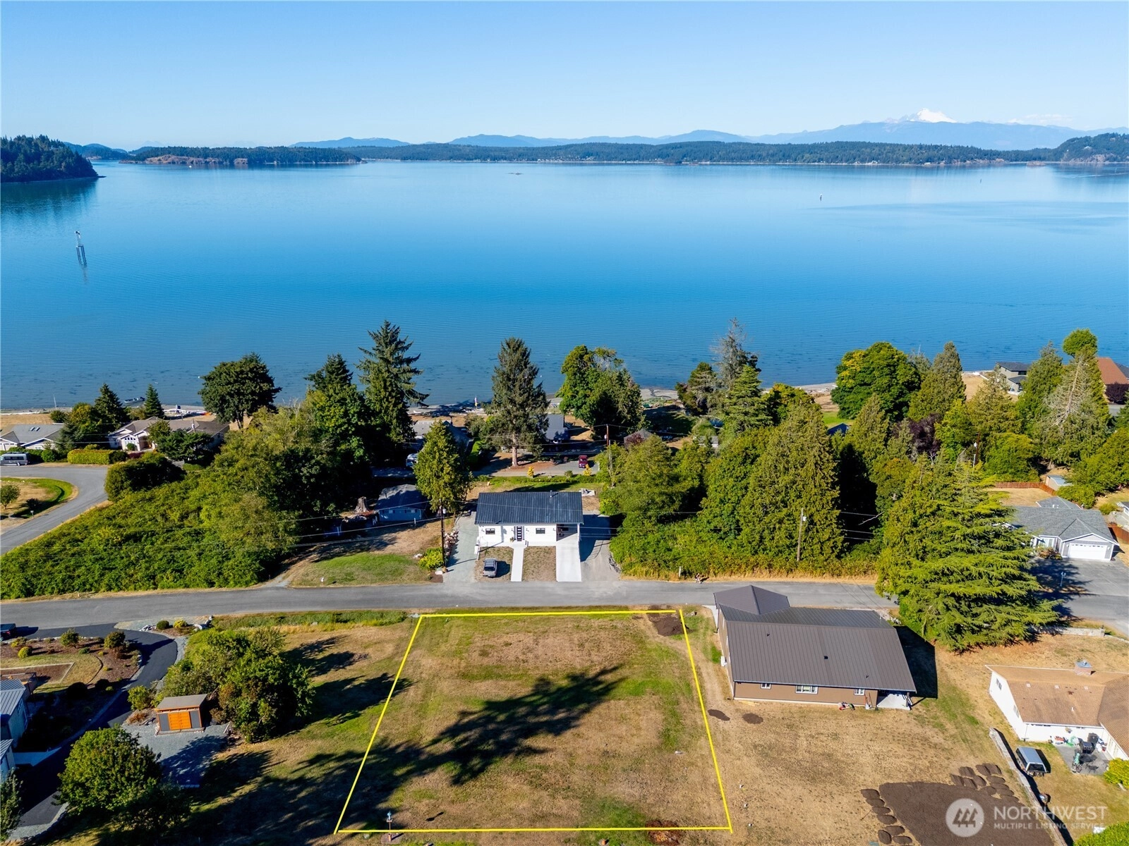 4 E Maplewood Loop Unit  Oak Harbor WA 98277