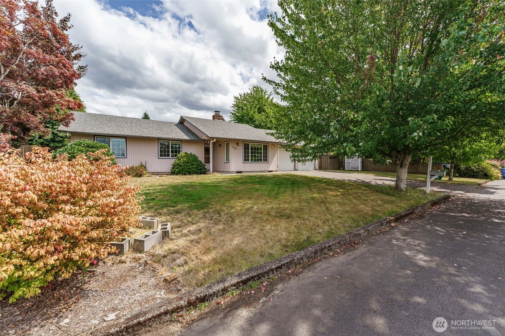 709 NW 6th Ave Battle Ground WA 98604