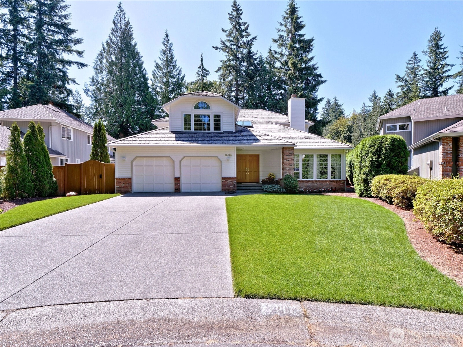 22019 NE 26th Pl Unit  Sammamish WA 98074