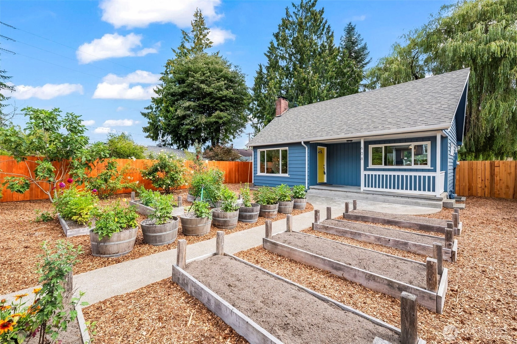 608 N 9th Ave SW Tumwater WA 98512