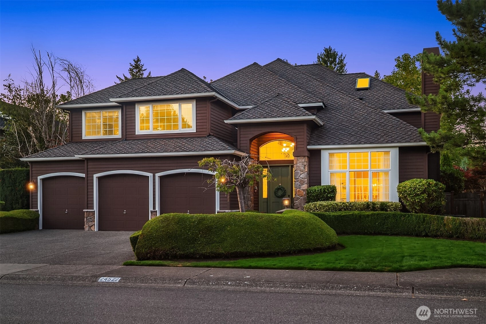 24522 SE 1st St Unit  Sammamish WA 98074