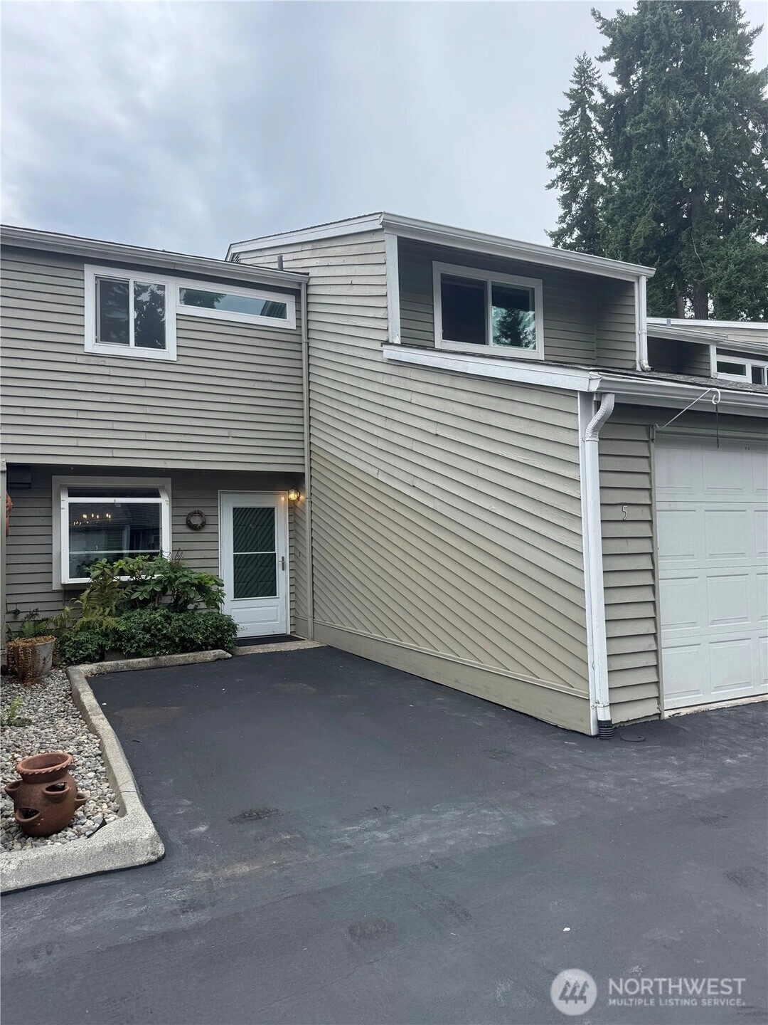 14441 124th Ave NE Unit 5 Kirkland WA 98034