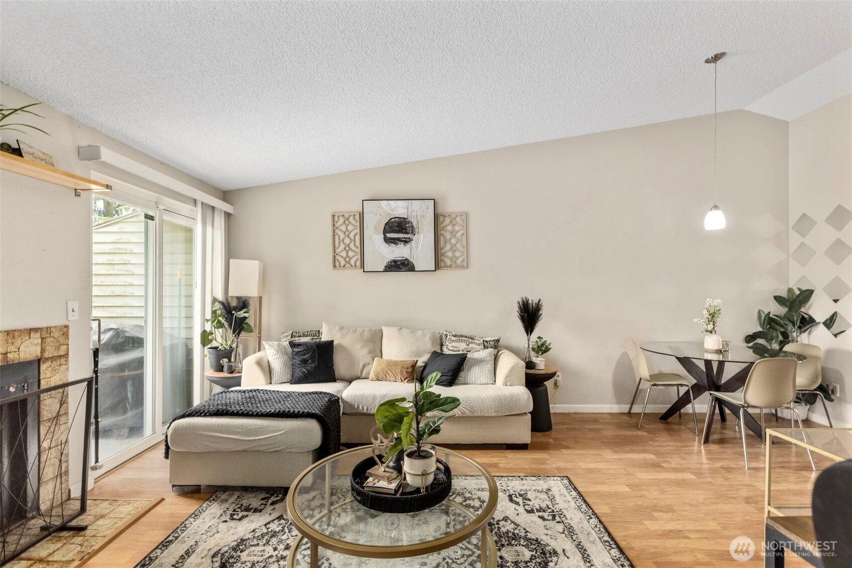 15625 42nd Ave S Unit C12 Unit C12 Tukwila WA 98188