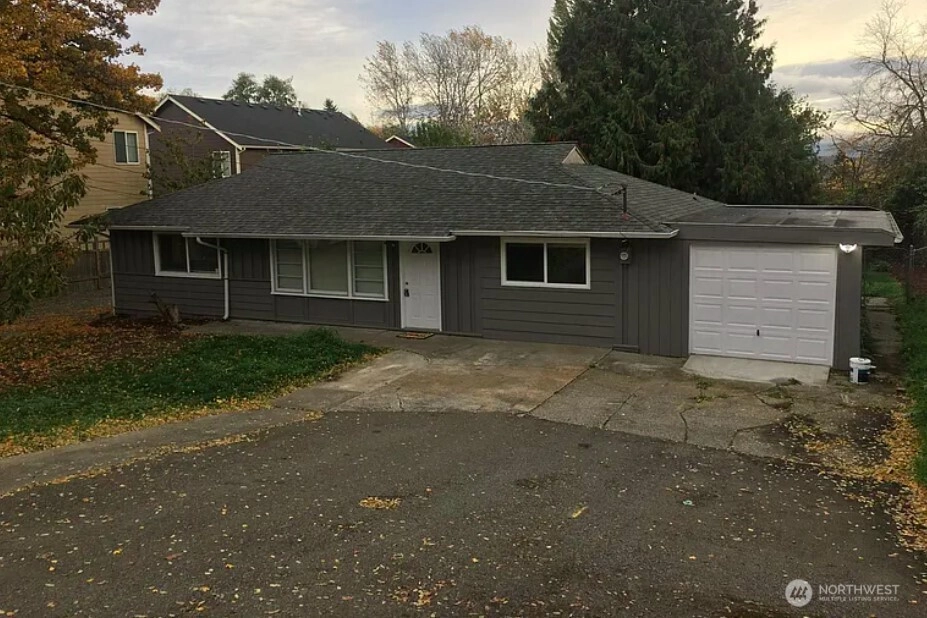 13348 32nd Ave S Tukwila WA 98168