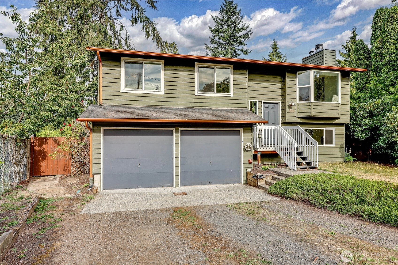 1816 Agate Ct NW Unit  Poulsbo WA 98370