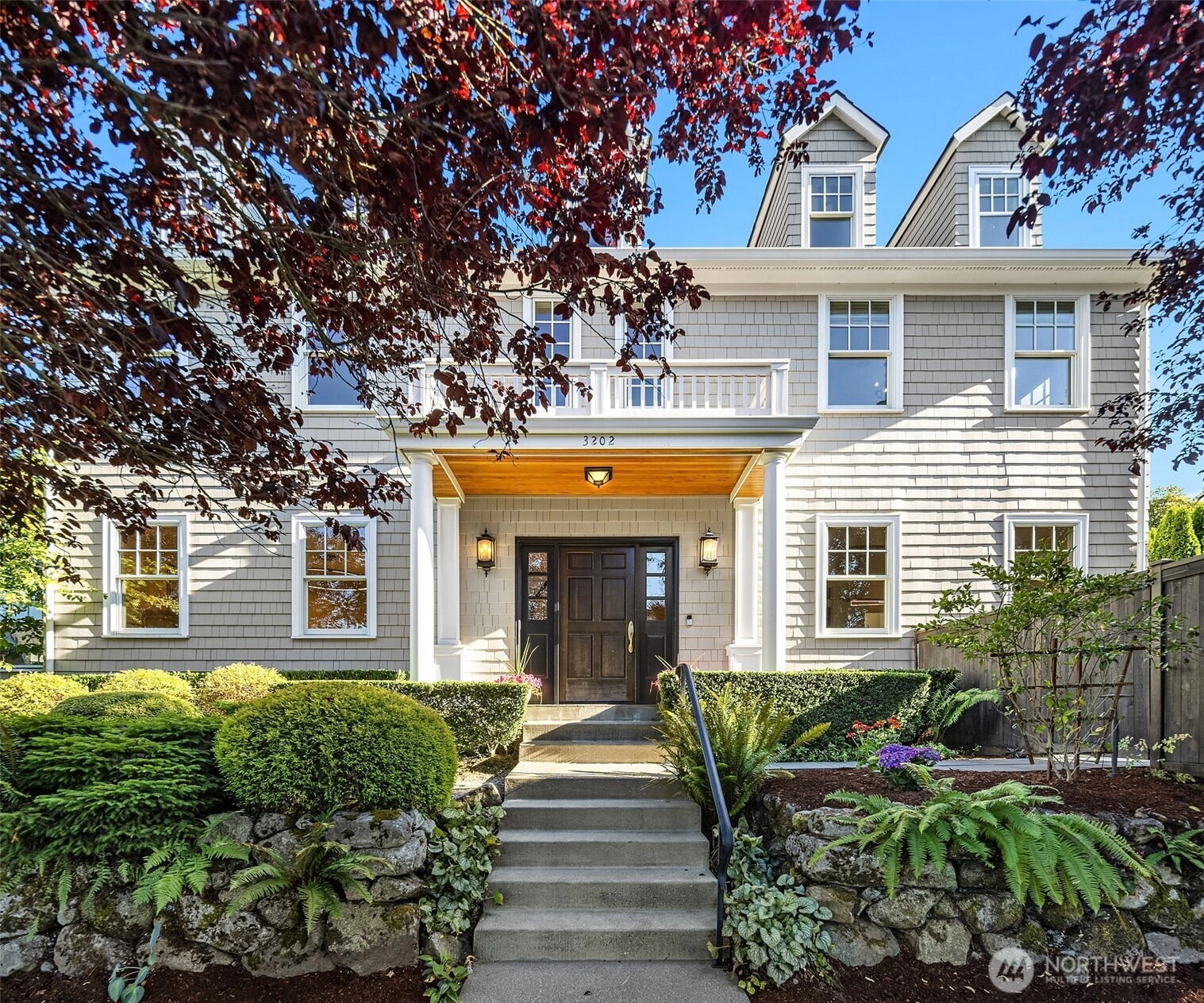 3202 Hunter Blvd S Seattle WA 98144