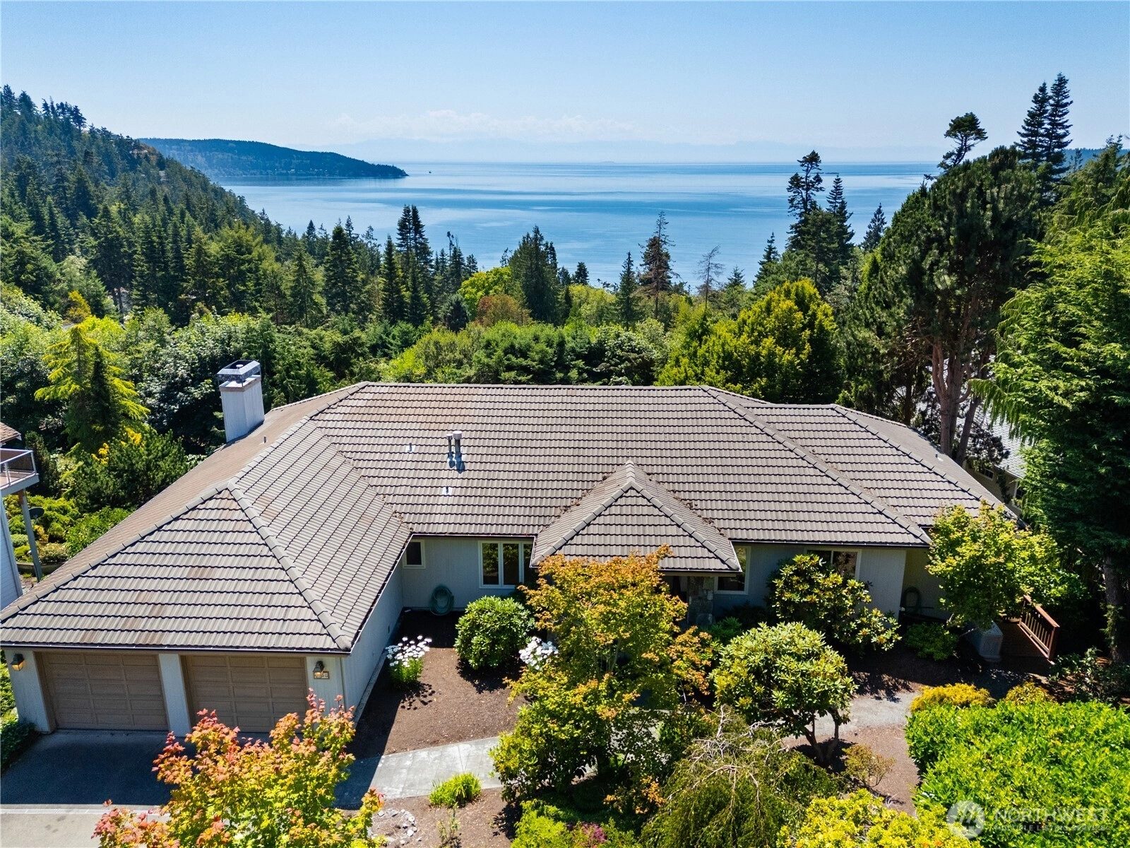 4158 Islander Way Unit  Anacortes WA 98221