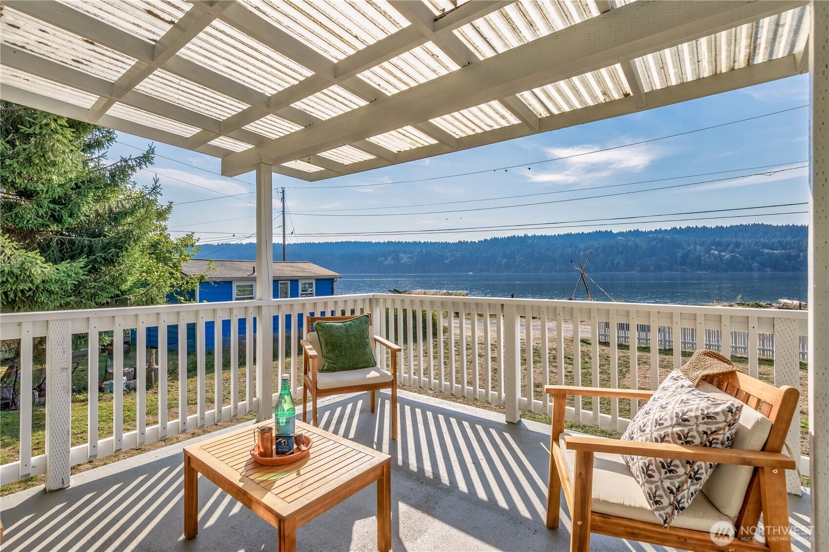 27830 Manzanita Beach Rd SW Vashon WA 98070