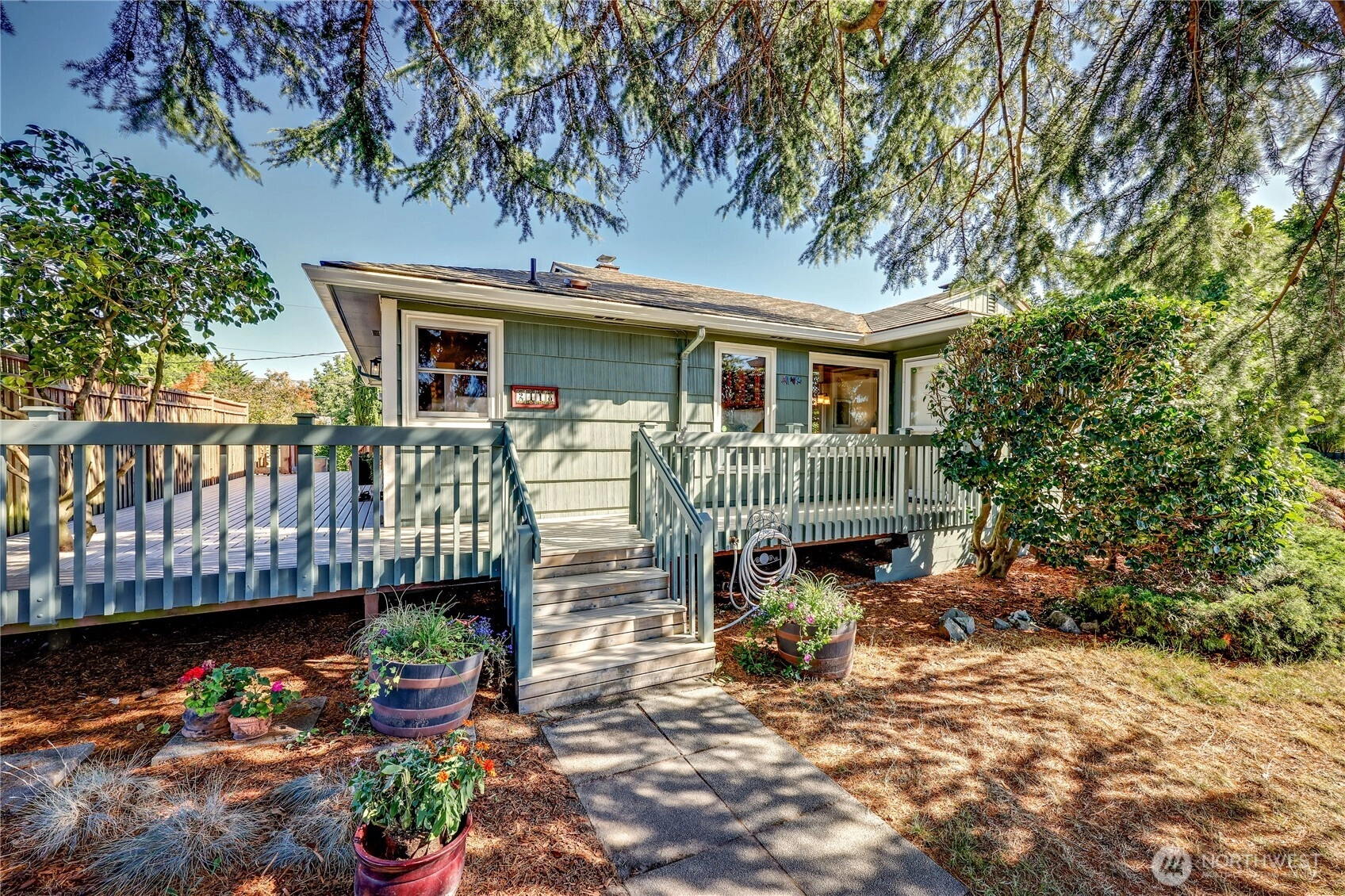 2418 E 23rd St Bremerton WA 98310