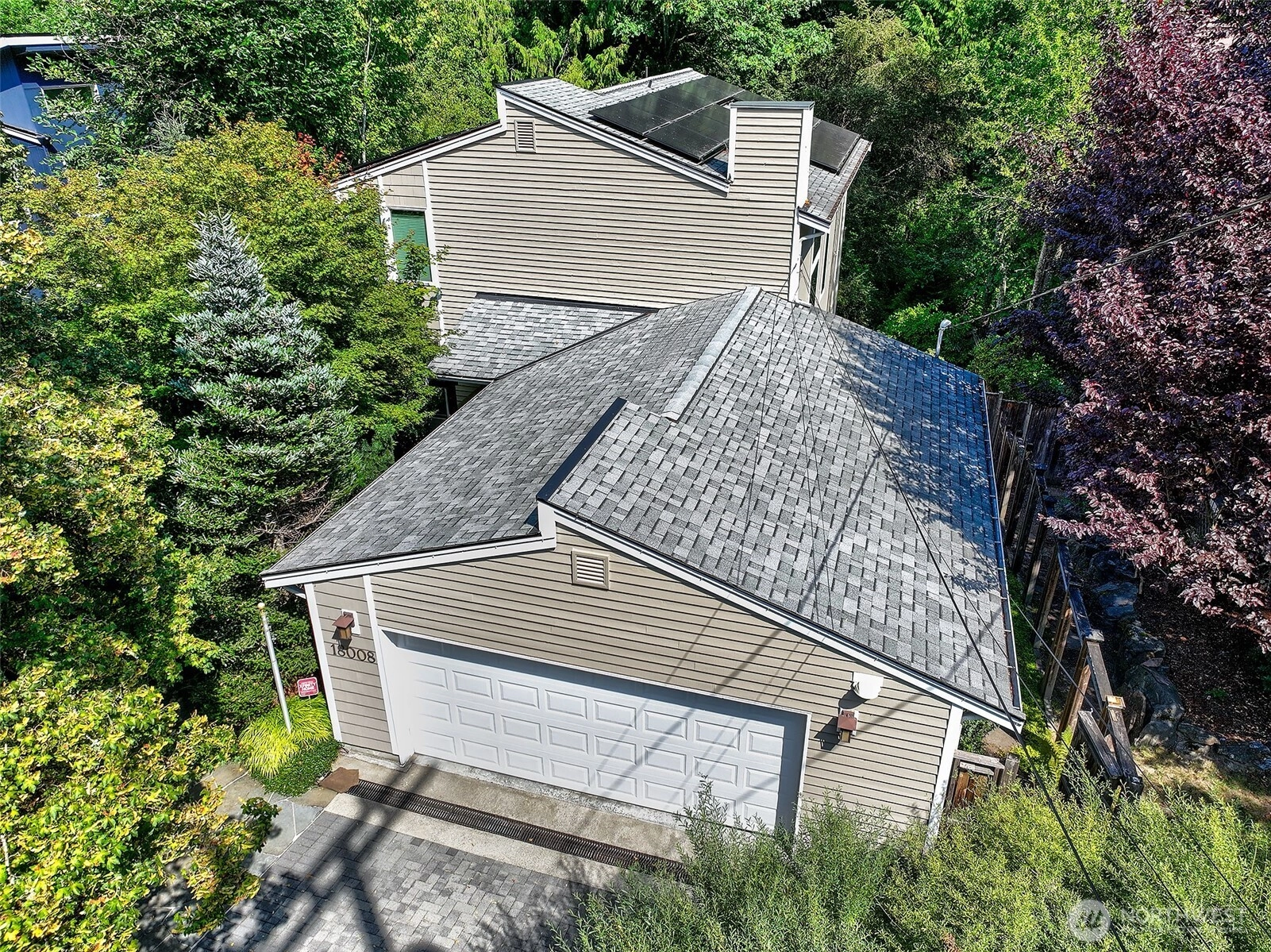 18008 25th Ave NE Lake Forest Park WA 98155