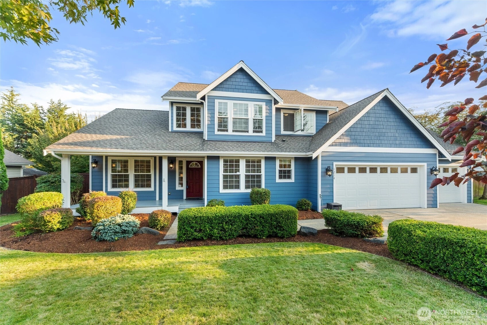 1214 Pilchuck Pl Fox Island WA 98333