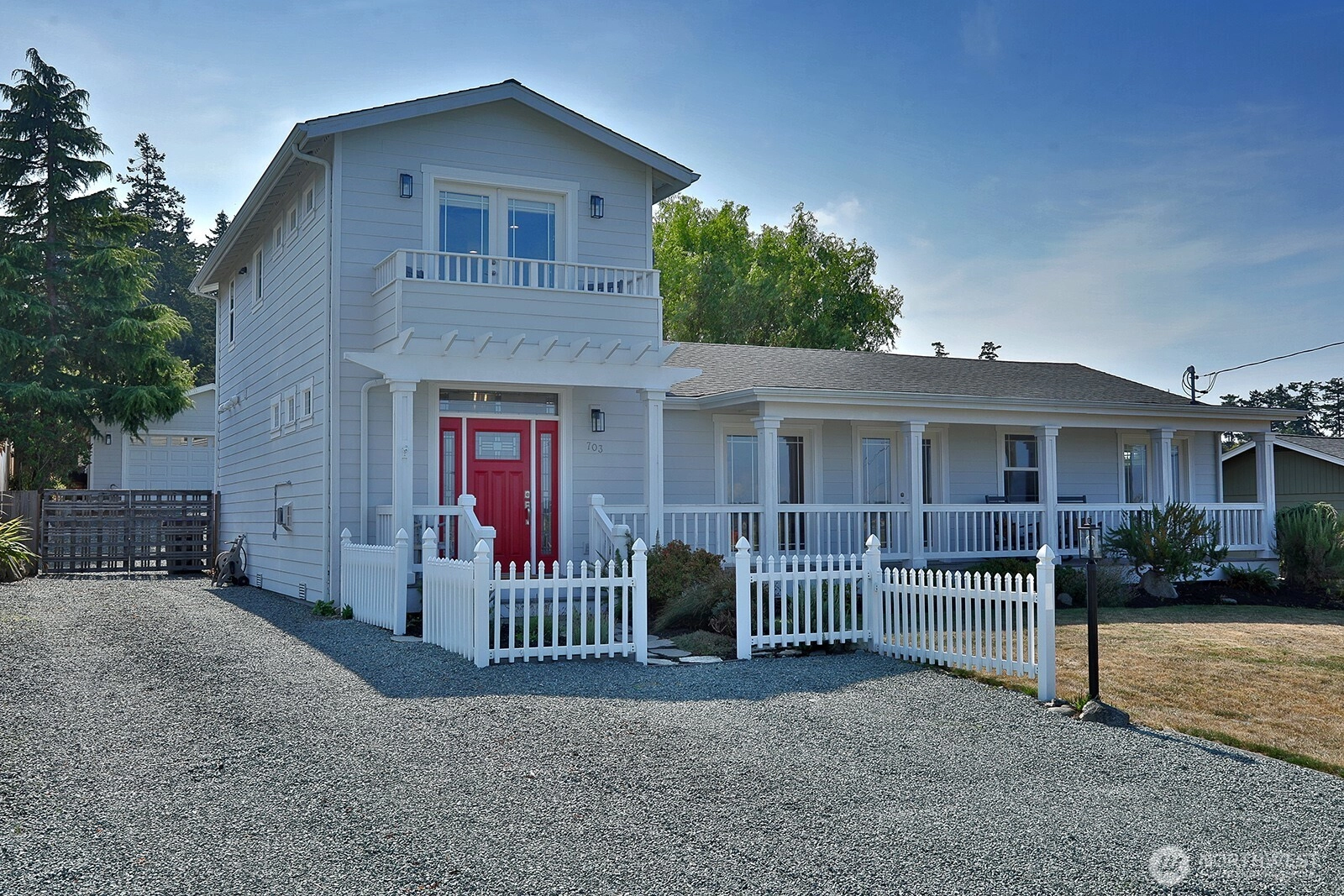 703 NE 6th St Unit  Coupeville WA 98239