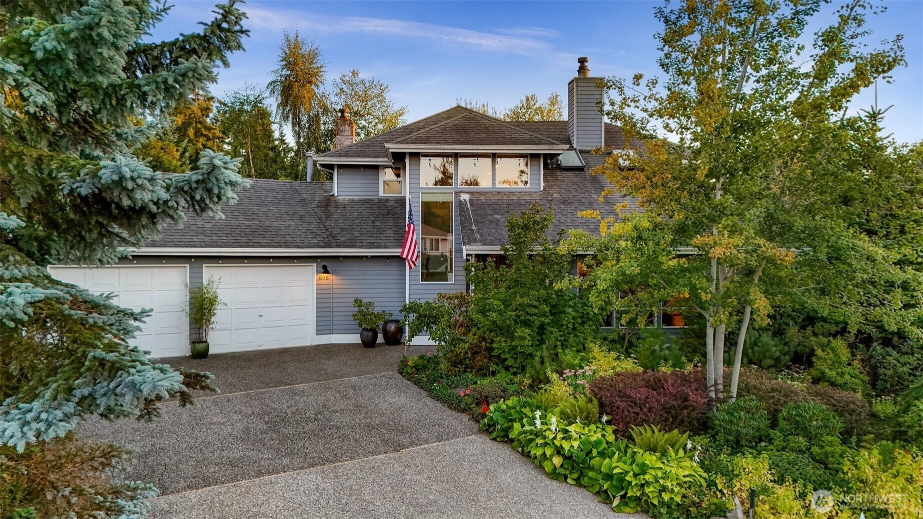 808 Aloha Pl Edmonds WA 98020