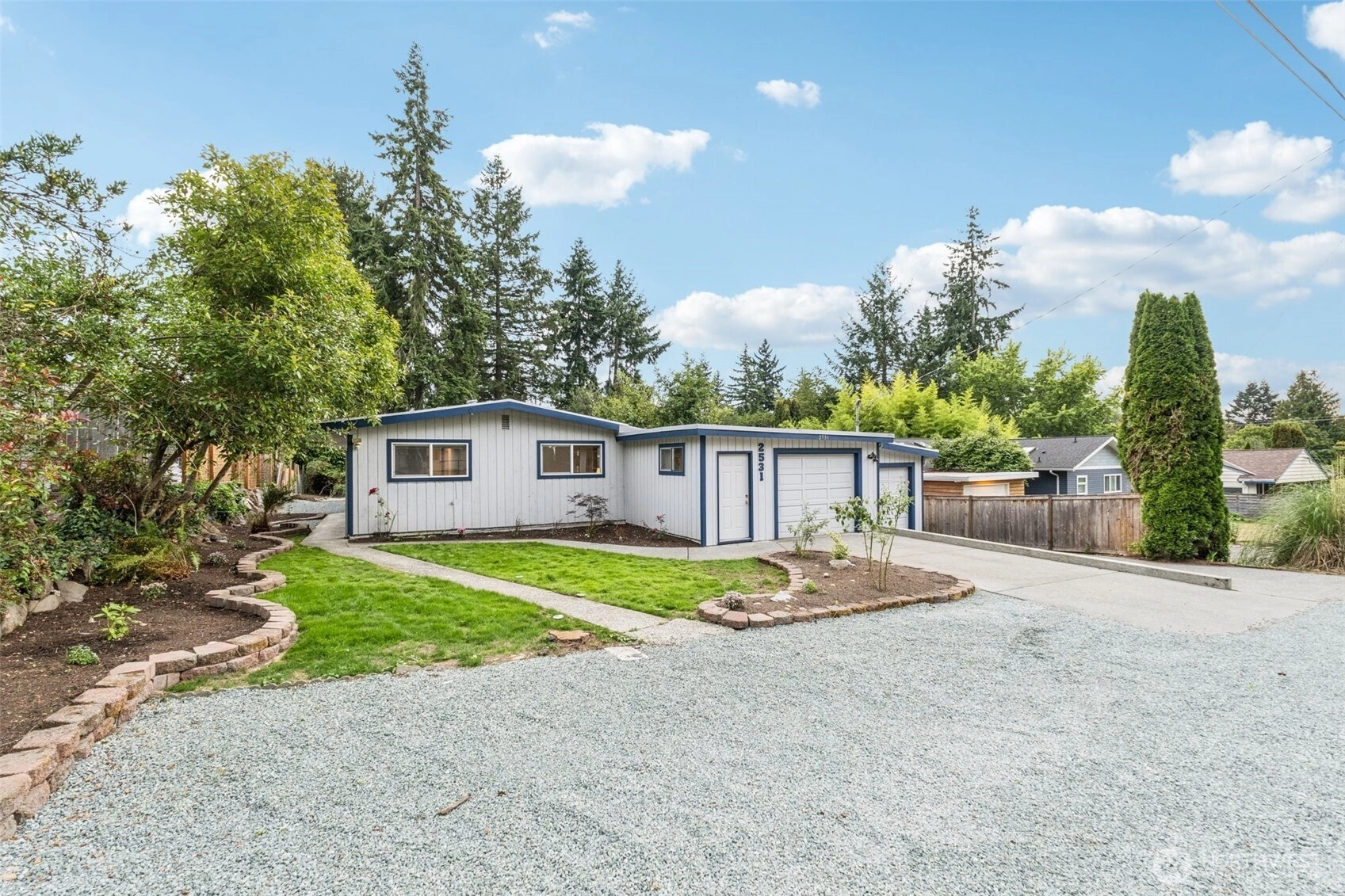 2531 NE 204th St Shoreline WA 98155