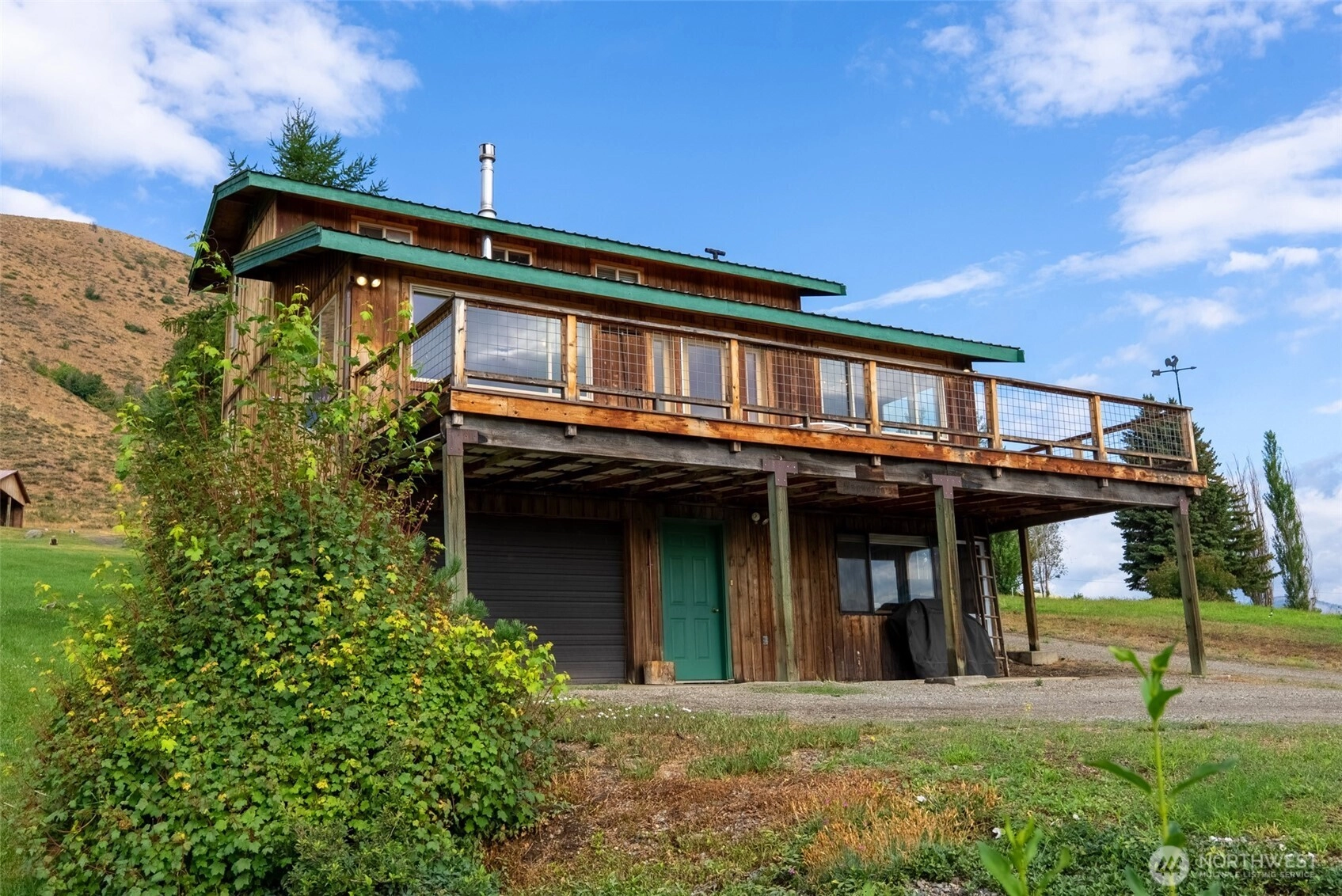 6 Patterson Lake Rd Winthrop WA 98862