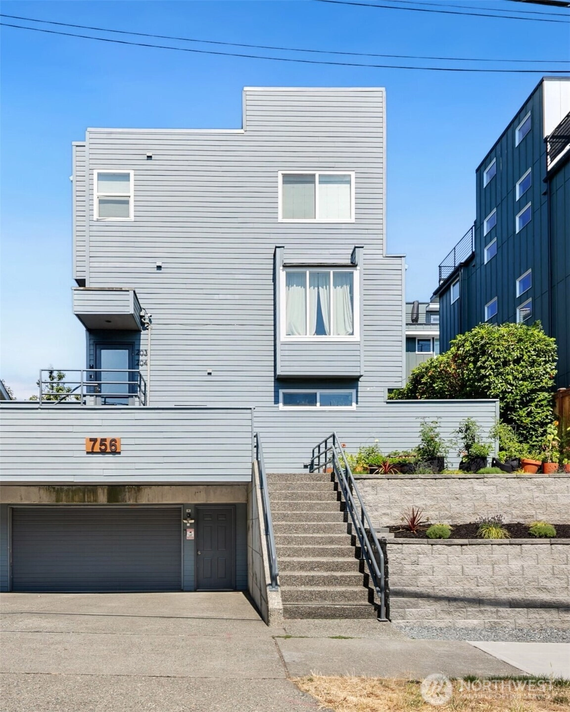 756 N 72nd St Unit 102 Unit 102 Seattle WA 98103