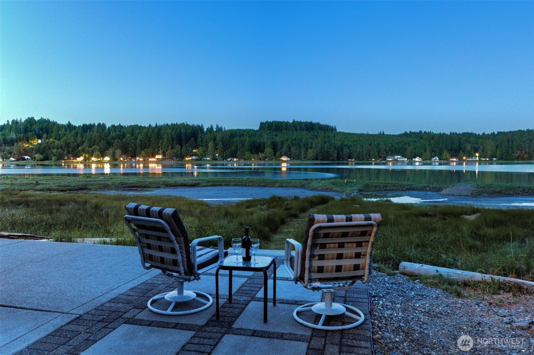 730 E North Bay Rd Allyn WA 98524