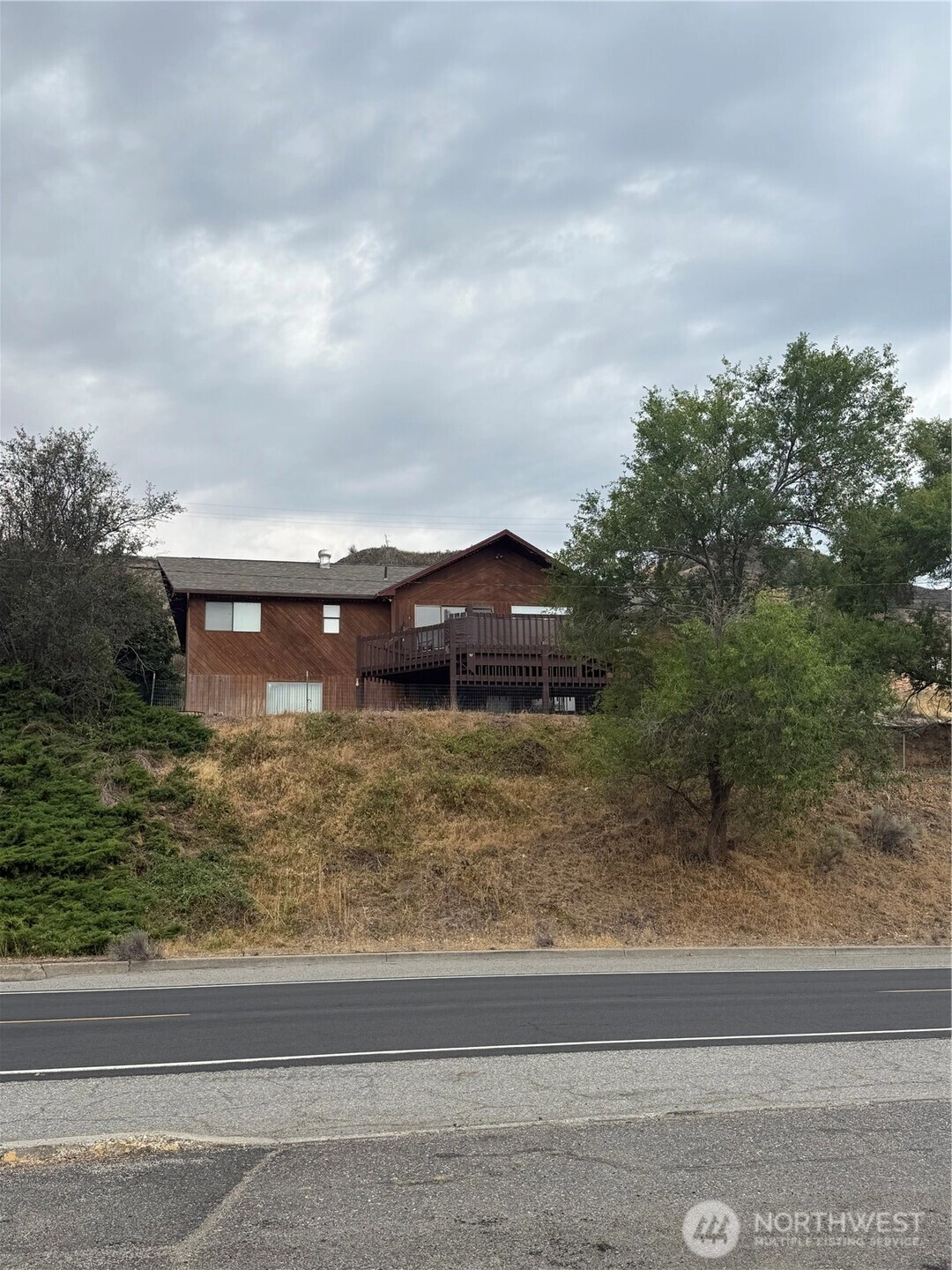 516 E Grand Coulee Ave Grand Coulee WA 99133