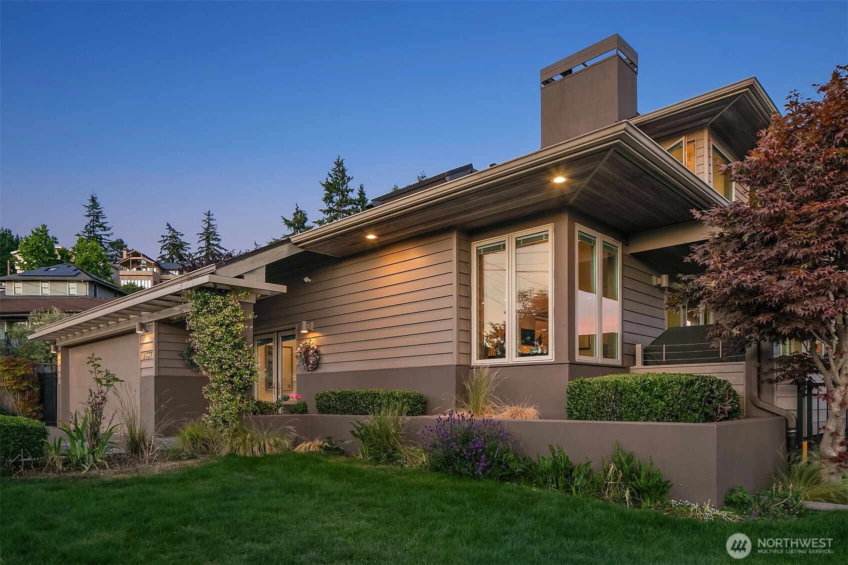 2337 NW 194th Pl Shoreline WA 98177