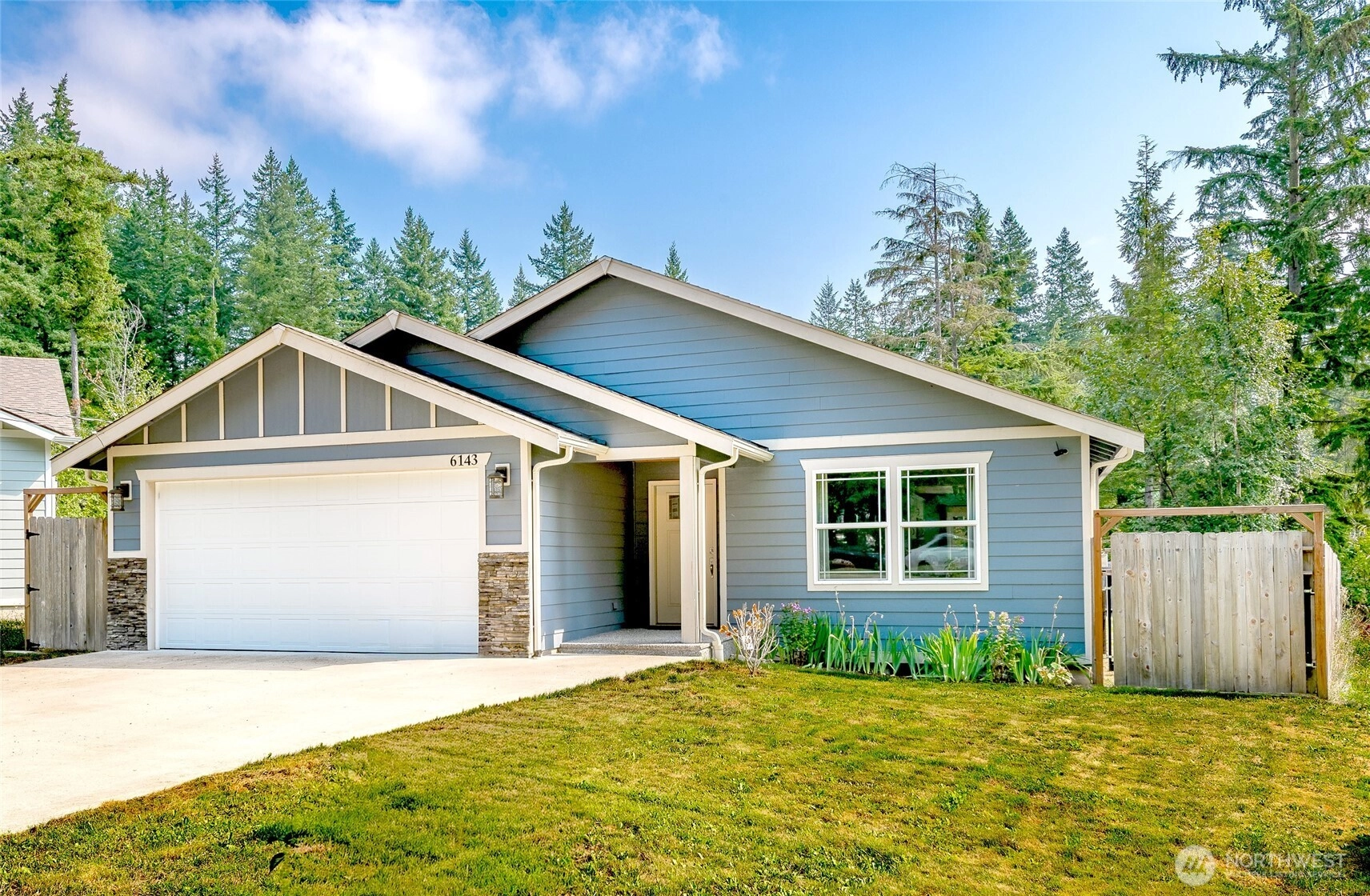 6143 Shamrock Rd Maple Falls WA 98266