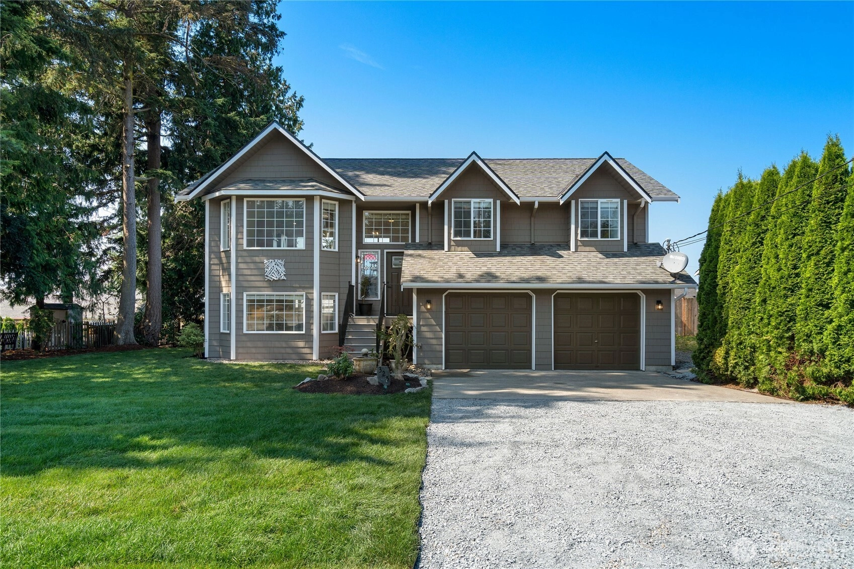 325 Melissa St Unit  Camano Island WA 98282