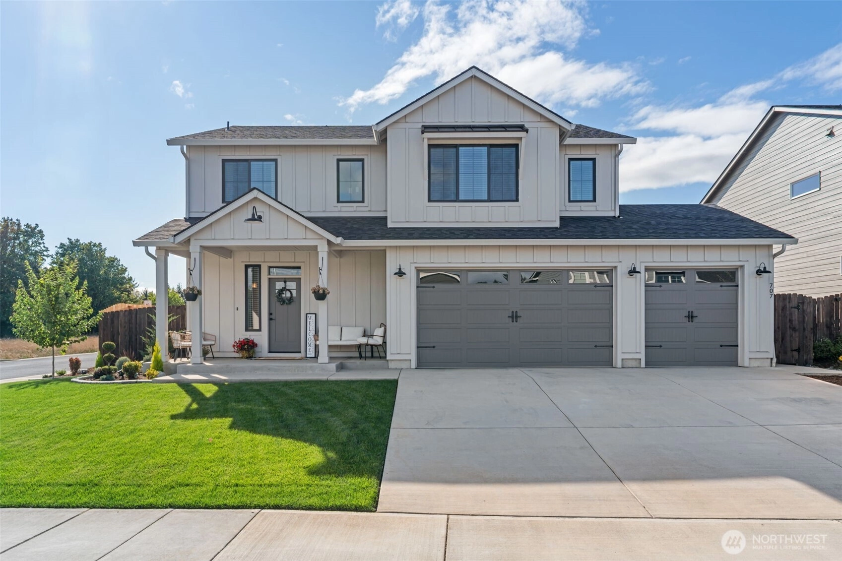 707 Cardinal Ave Winlock WA 98596