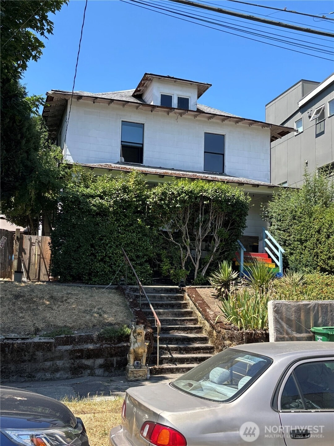 4309 Evanston Ave N Seattle WA 98103