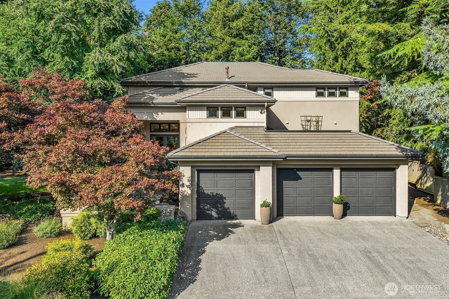 7250 92nd Ave SE Mercer Island WA 98040