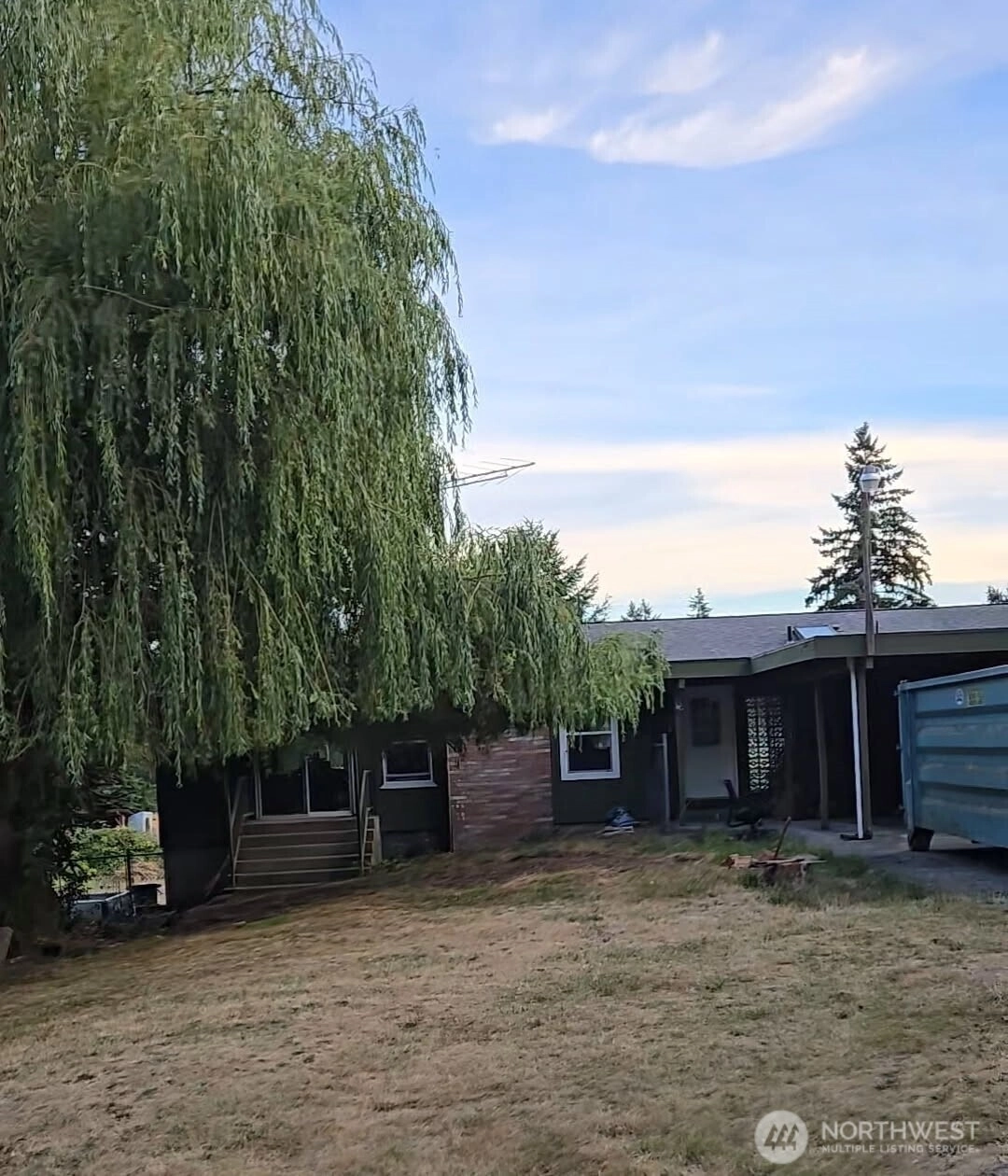 12301 118th Ave SE Rainier WA 98576