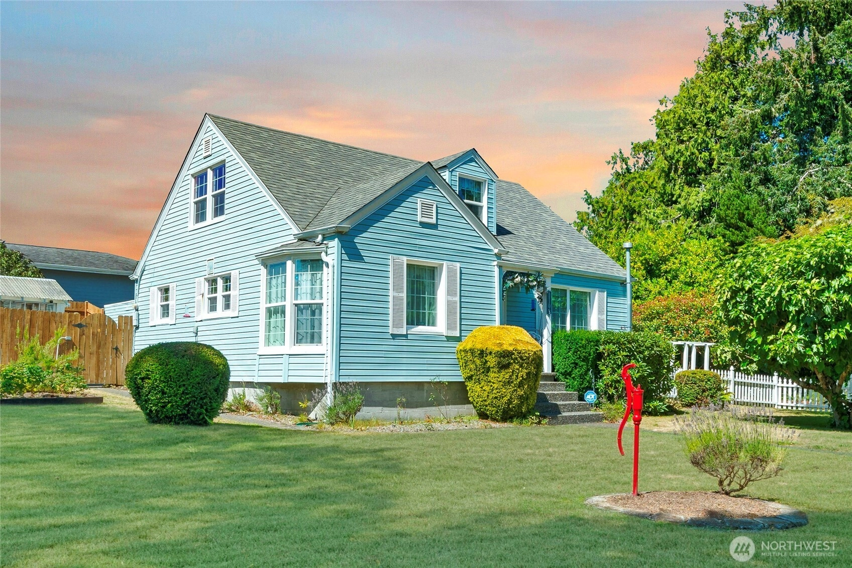 1103 S Montesano St Westport WA 98595