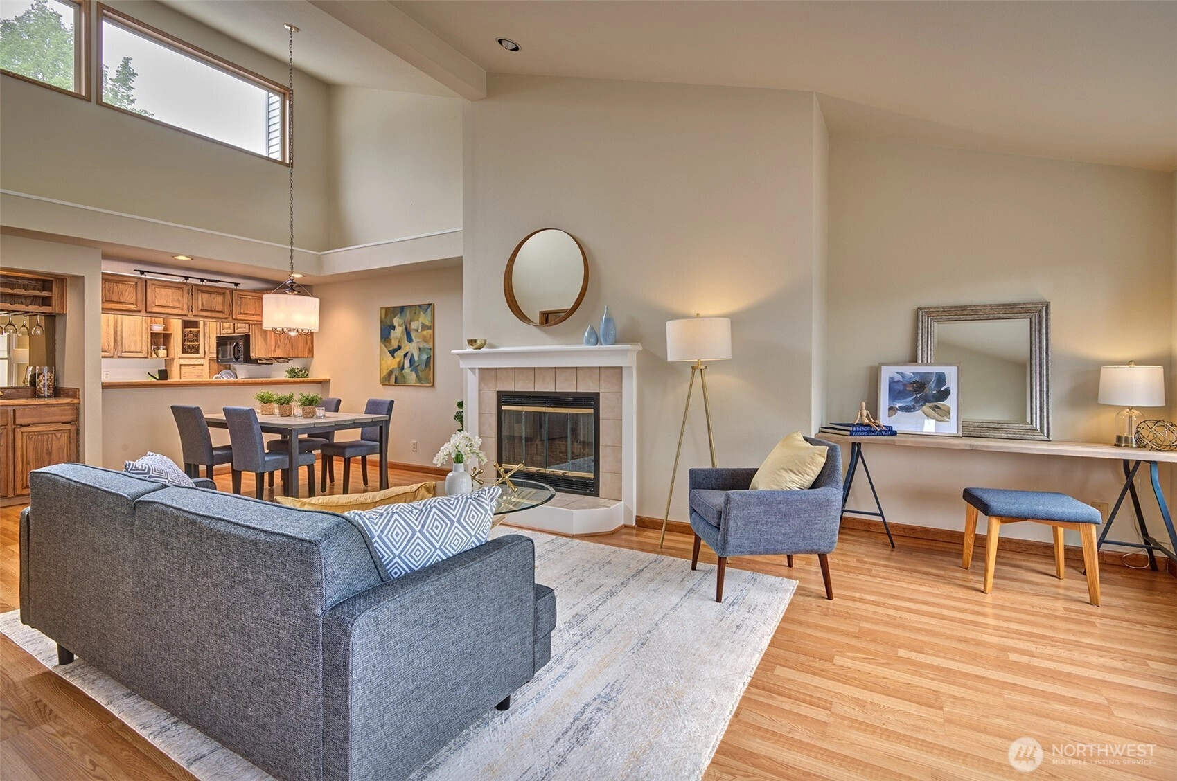 909 N 35th St Unit 402 Unit 402 Seattle WA 98103