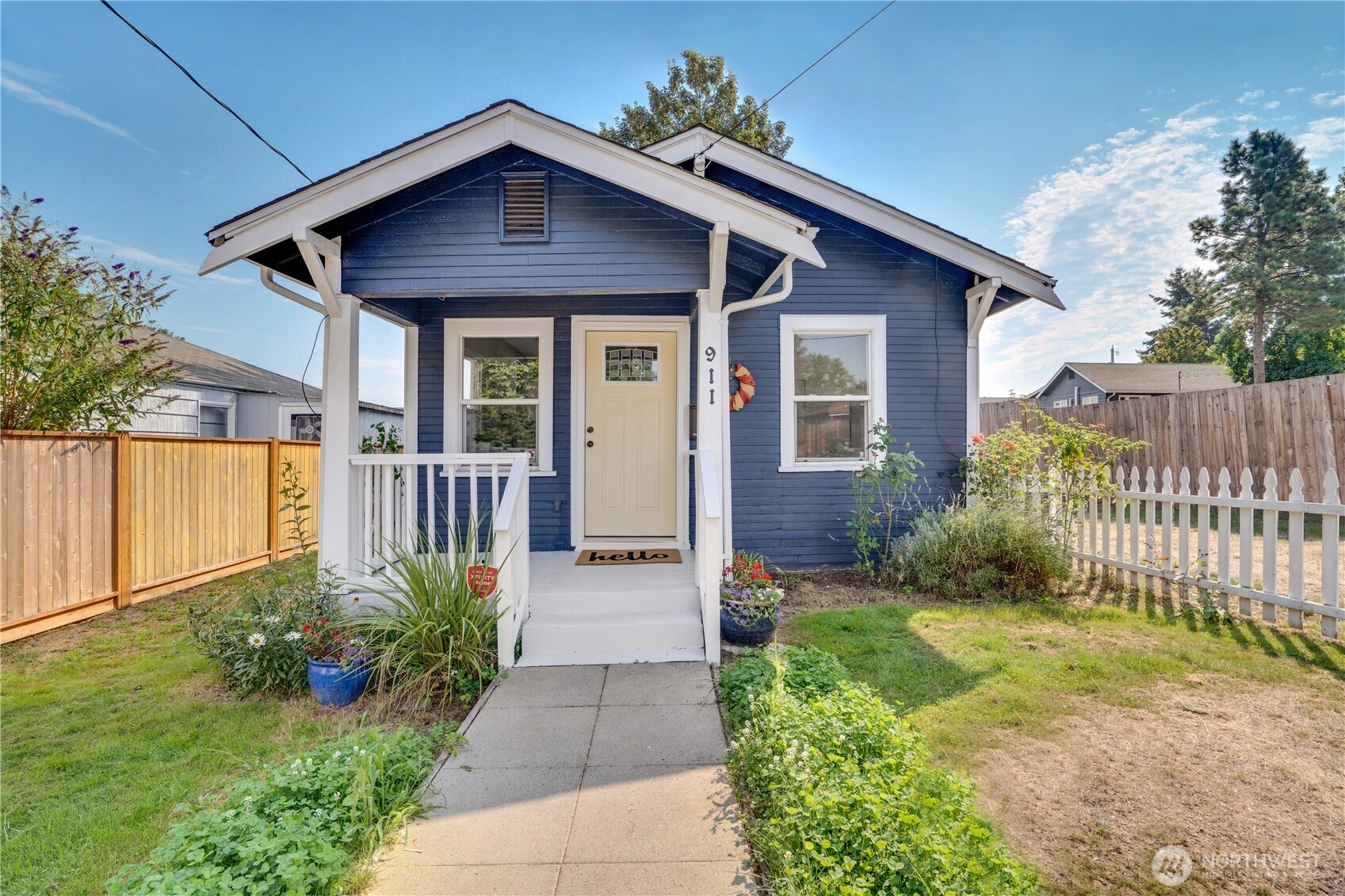 911 Hunt Ave Sumner WA 98390