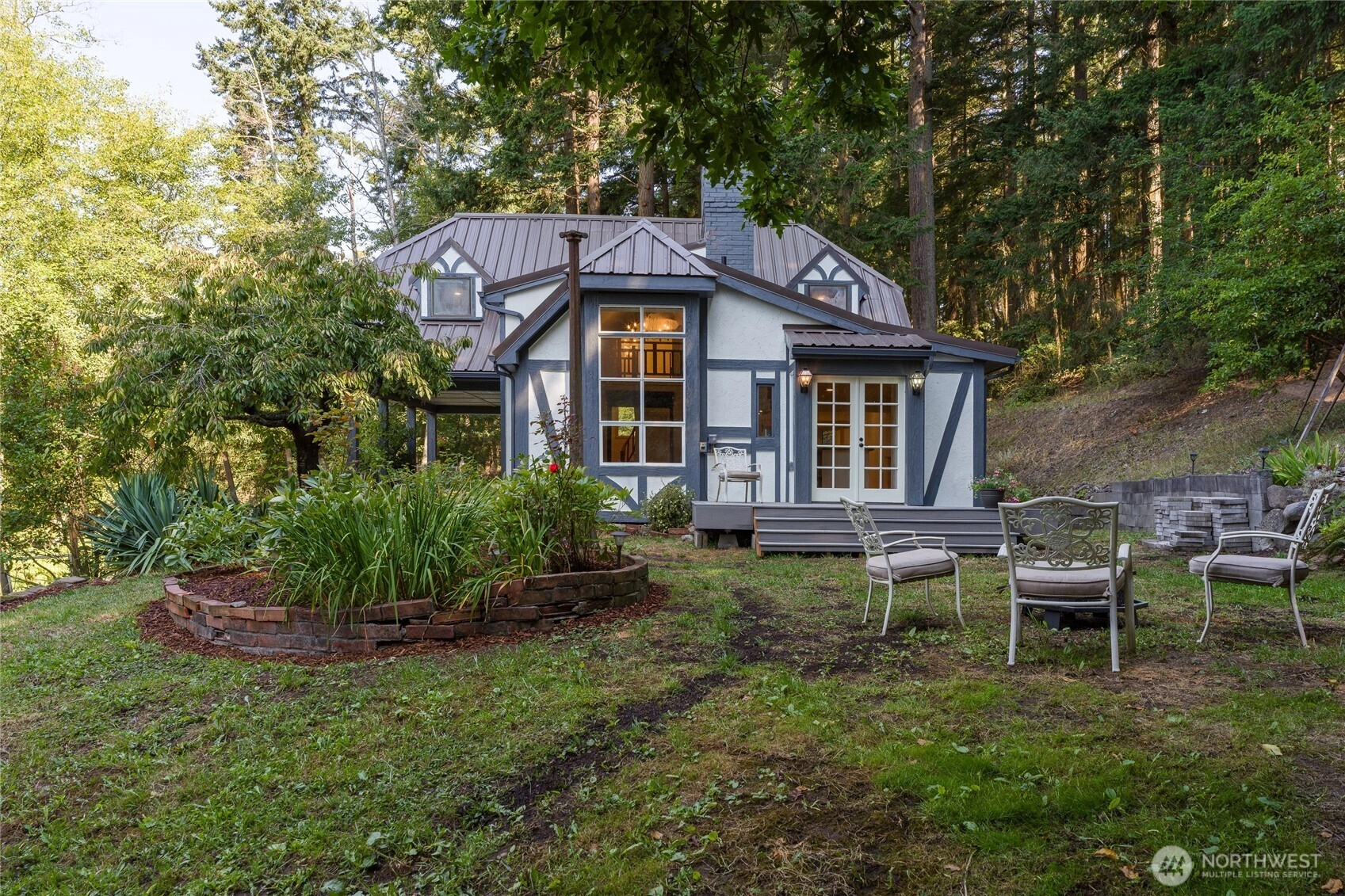 33 Barnacle Ln Orcas Island WA 98279