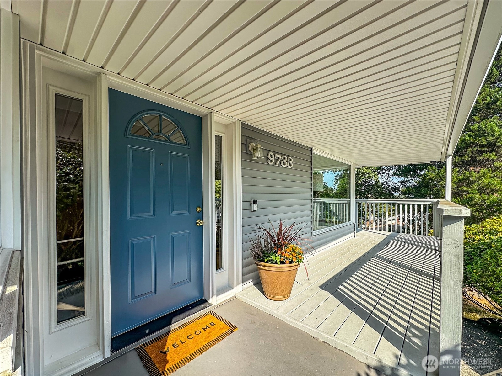 9733 51st Ave S Unit  Seattle WA 98118